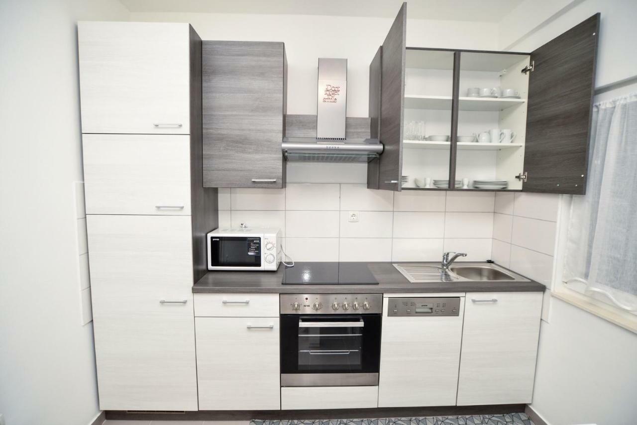 Luxury Apartments Boduja Sukošan Buitenkant foto