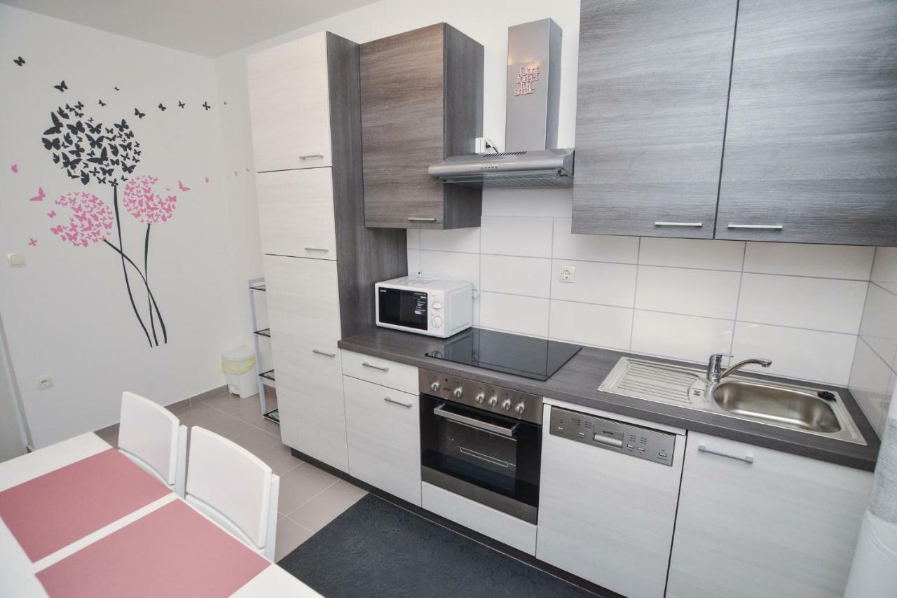 Luxury Apartments Boduja Sukošan Buitenkant foto