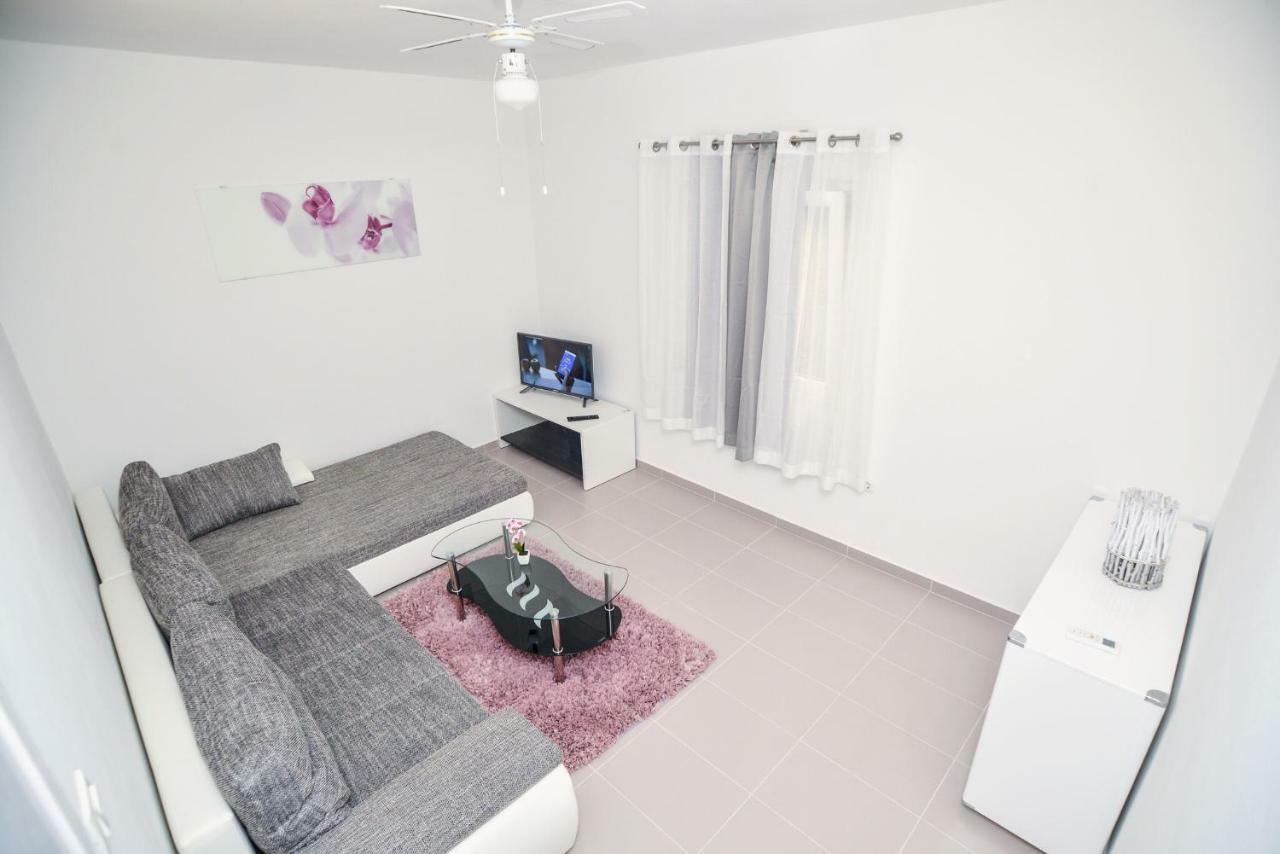 Luxury Apartments Boduja Sukošan Buitenkant foto